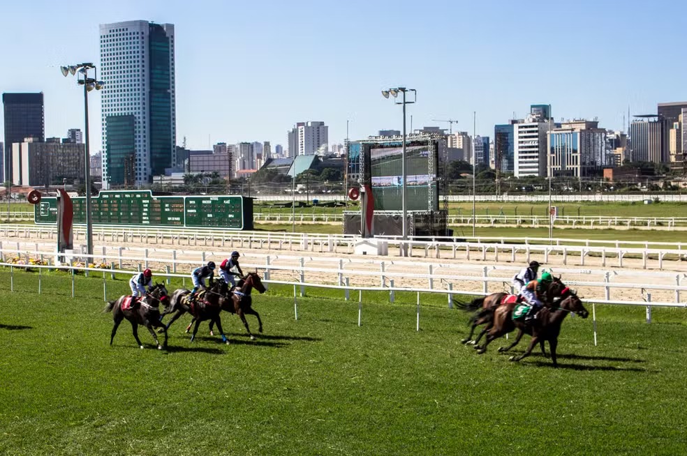 Cmara de SP muda regimento para abrir CPI sobre uso de incentivos fiscais pelo Jockey Club