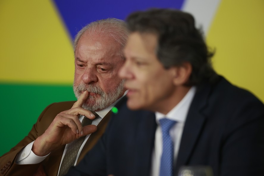 Lula est� com a caixa de ferramentas vazia
