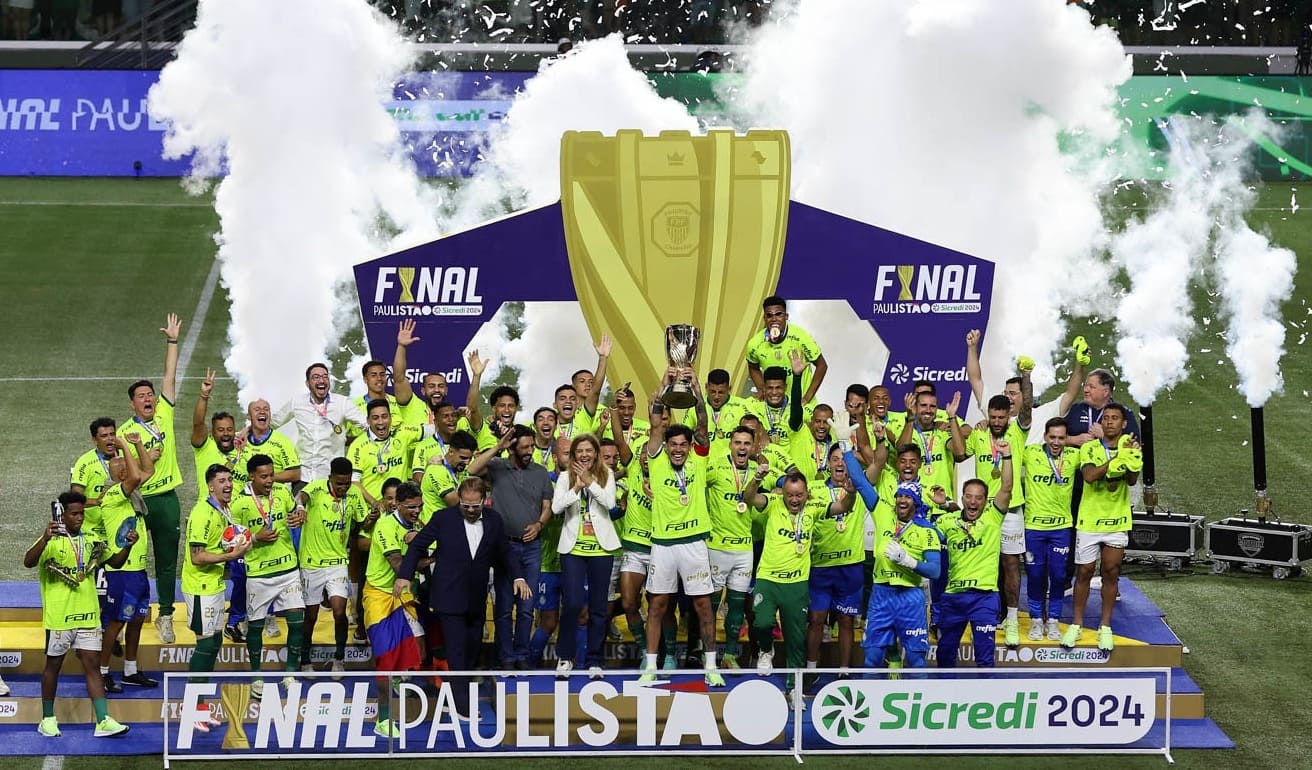Palmeiras conquista o tricampeonato no Paulistão em noite inspirada de Endrick