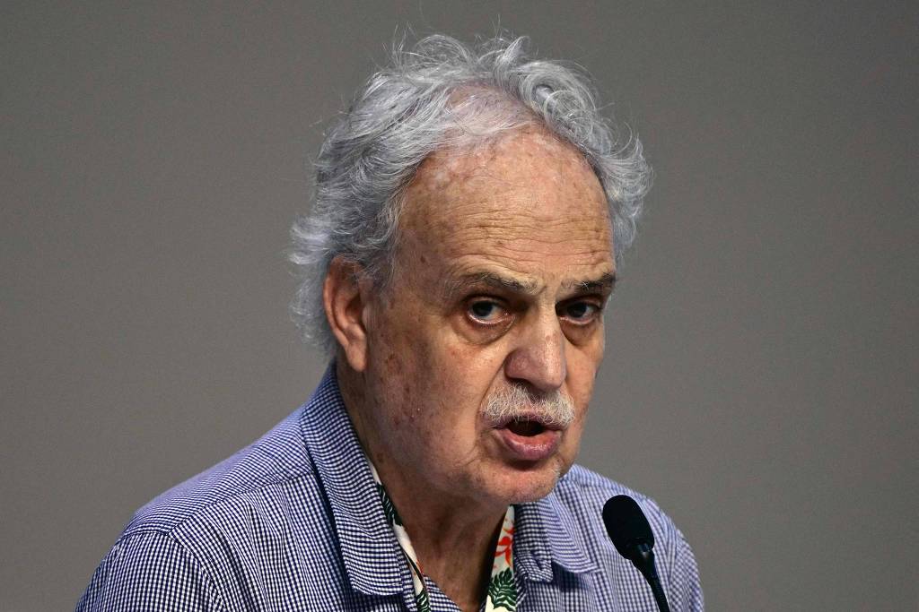 Papa Le�o 14 nomeia cientista Carlos Nobre como conselheiro