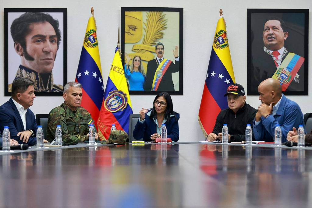 Chavismo sem Maduro comp�e com Trump, mas d�vidas persistem