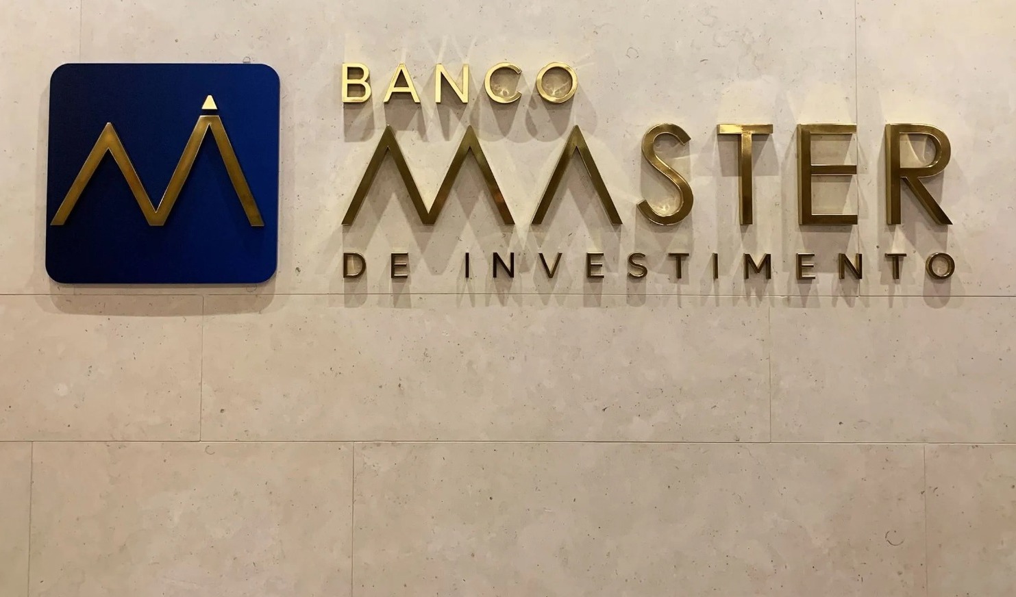 Cade aprova acordo entre BRB e Banco Master