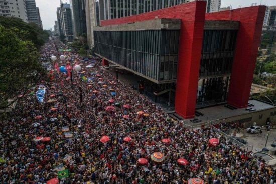 Manifestaes de domingo foram resposta  impunidade e ao golpismo, por Luiz Carlos Azedo