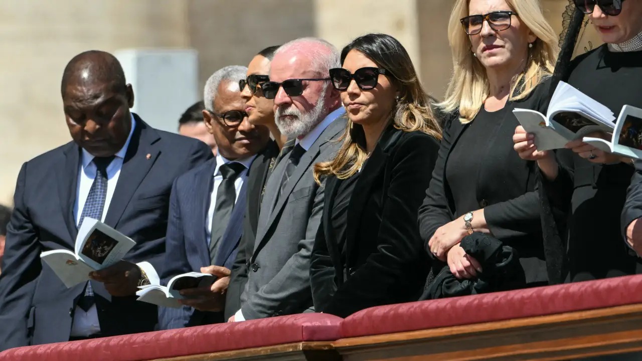 Vdeo: 'Ningum quer falar de paz', dispara Lula em Roma sobre guerra Rssia-Ucrnia