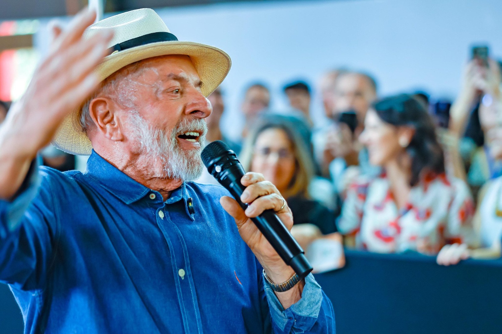 Com a ajuda de Jair, Trump e Vorcaro, Lula retoma favoritismo na elei��o