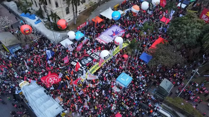 Em resposta a manifestaes bolsonaristas, esquerda se rene em So Paulo e no Rio com discurso contra anistia