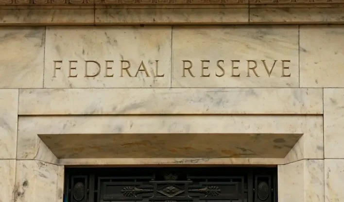 Superquarta: Copom deve cortar Selic a 13,75% enquanto Fed eleva juros pela primeira vez em tr�s anos