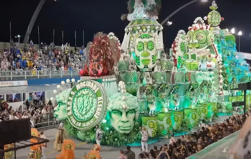 Mocidade Alegre conquista o ttulo de campe do Carnaval paulista