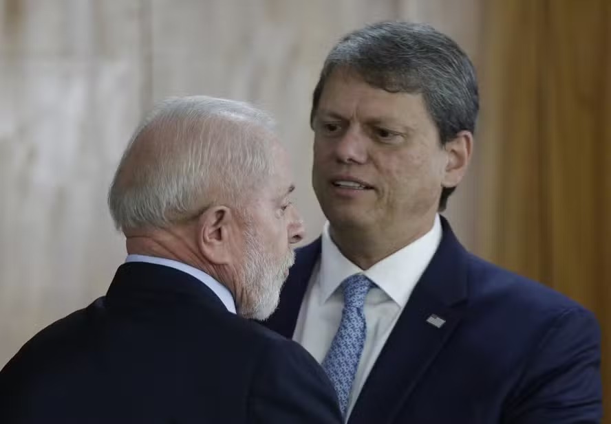 Lula e Tarcsio pedem a bola, por Vera Magalhes