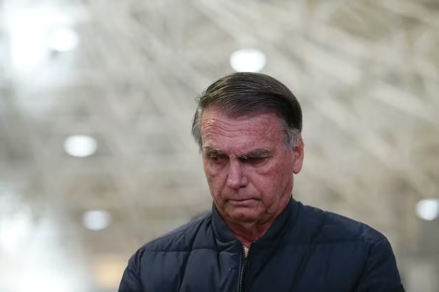 Genial/Quaest: priso e tarifao de Trump afastam eleitor 'nem-nem' de Bolsonaro