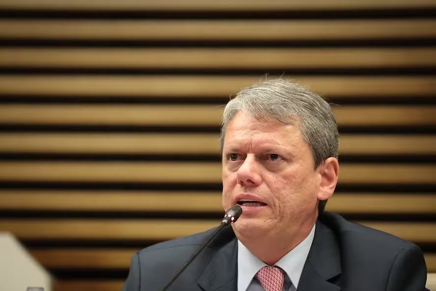 Tarc�sio no aquecimento, por Vera Magalh�es