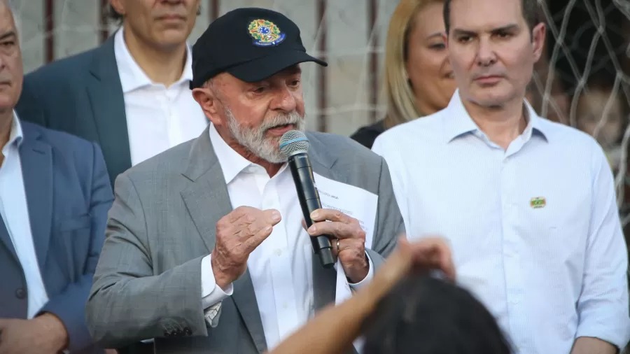 Lula diz que projeto no Moinho não pode ser feito 'às custas de sofrimento'