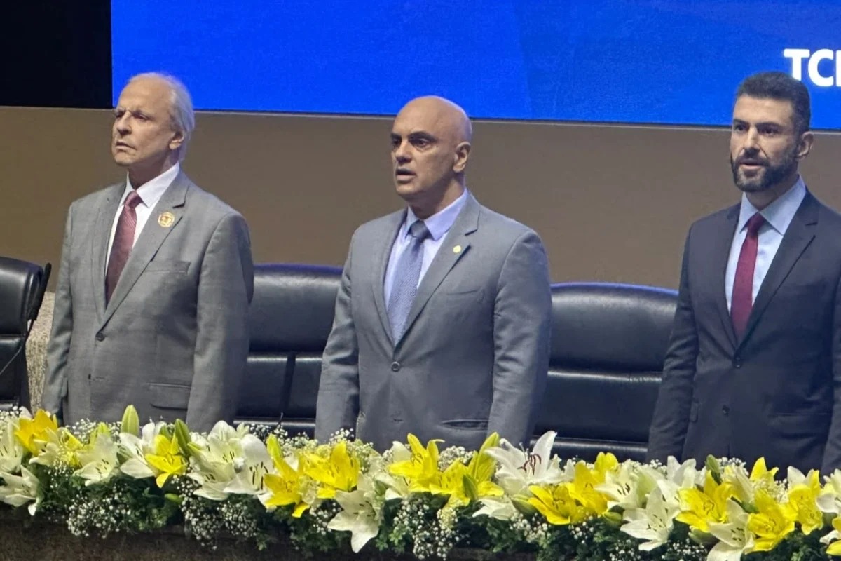 'Fomos ing�nuos ao achar que big techs eram neutras', diz Moraes em SP. Veja v�deo