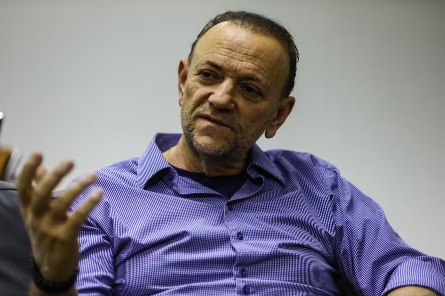 Novo presidente do PT diz que lutar para ter federao Unio-PP com Lula em 2026