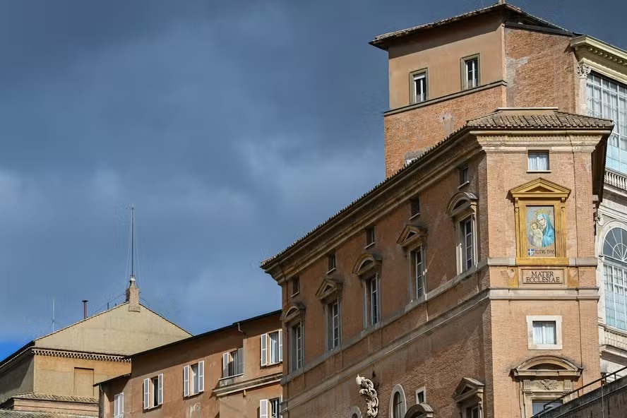 Papa Leão XIV muda-se para apartamento histórico no Vaticano