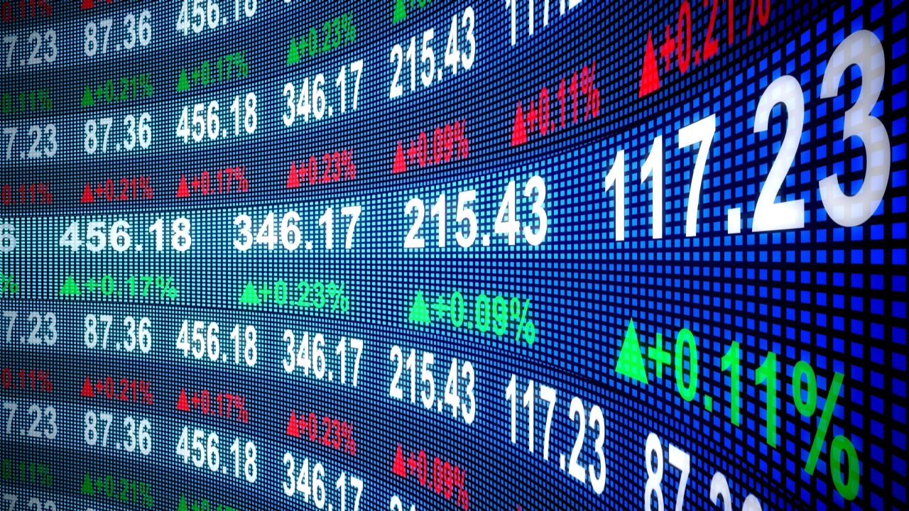 Ibovespa Futuro tem leve alta entre bom humor externo e noticiário corporativo agitado; dólar recua