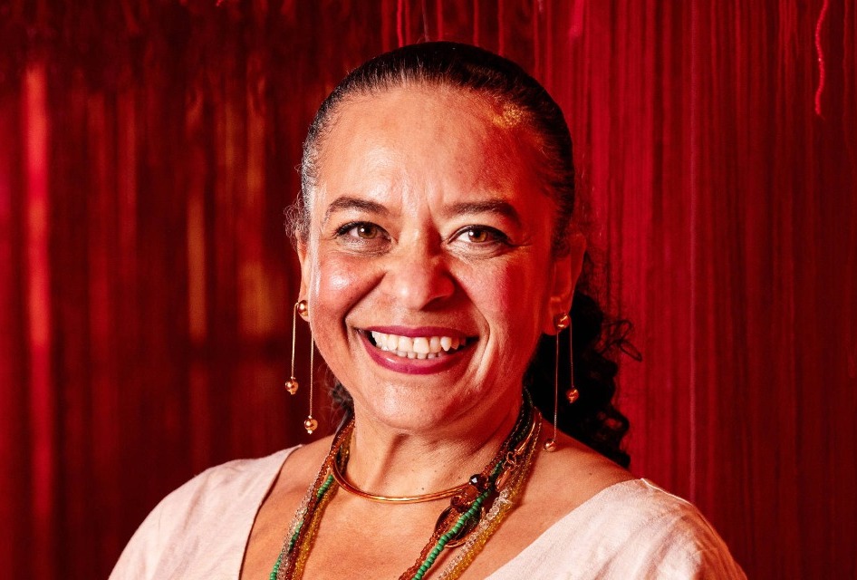 Ana Maria Gonalves  eleita para ABL e se torna primeira mulher negra a virar imortal
