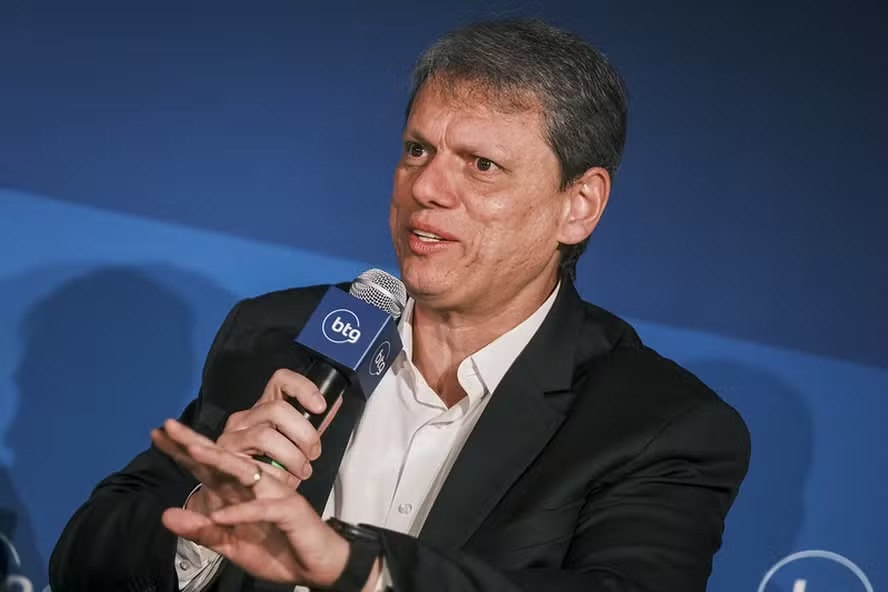 Direita precisa se afastar da família Bolsonaro