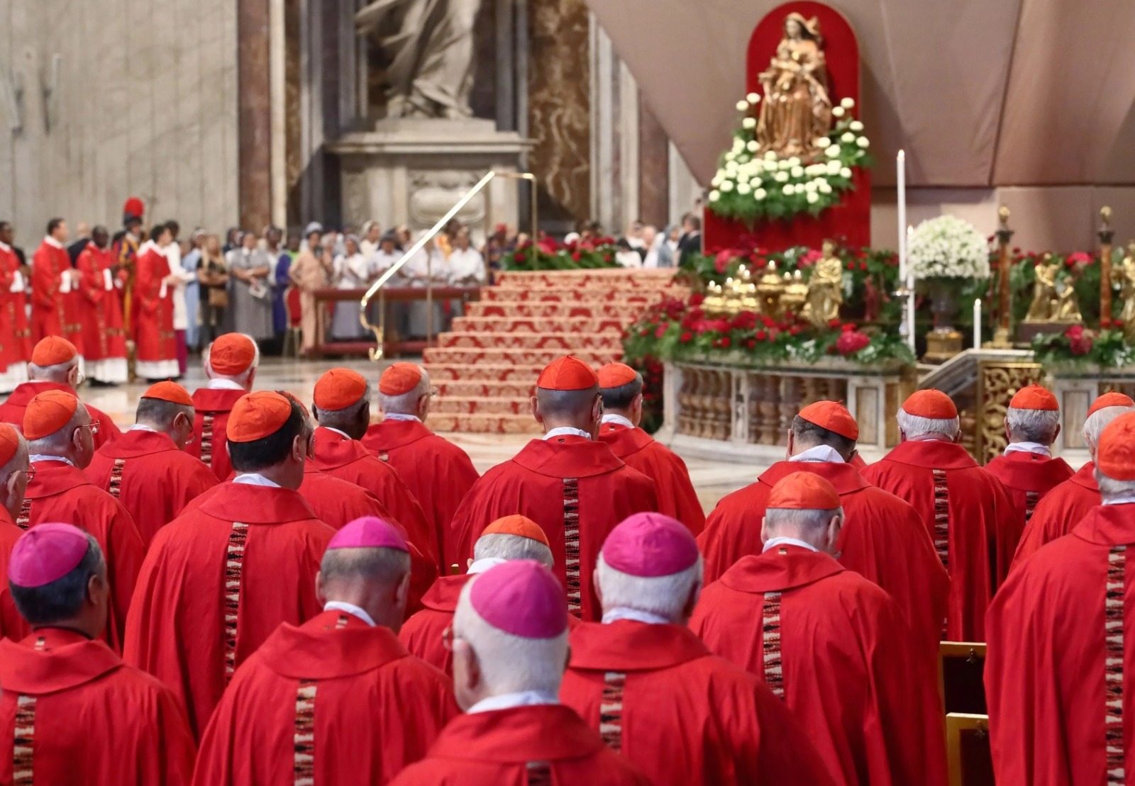 Conclave: conhea os cardeais considerados favoritos ao posto de papa