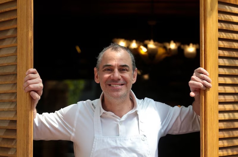 H um ano no Nino, chef ajusta clssicos e reformula caldos