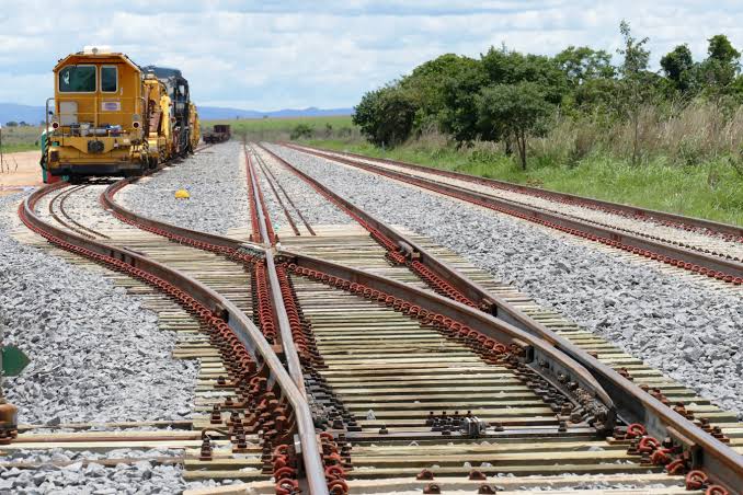 Ferrovia Norte-Sul  concluda aps 37 anos do incio de sua construo, no governo Sarney