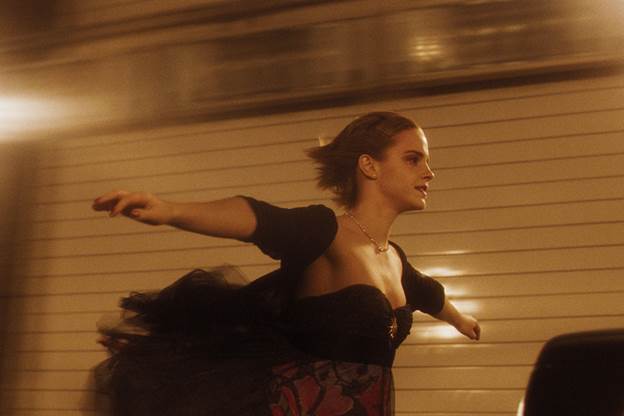 ''As Vantagens de ser Invisível'', por Eleonora Rosset