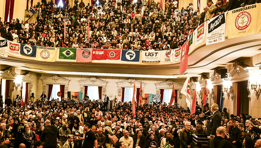 Veja como foi o ato em defesa da Soberania Nacional e a leitura da carta