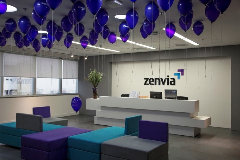 IPO da Zenvia capta R$ 1 bi, mas aes caem na Nasdaq